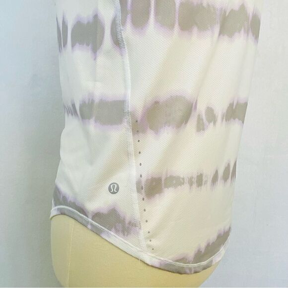 LULULEMON HIGH NECK RUNNING AND TRAINING T-SHIRT - Picture 5 of 8
